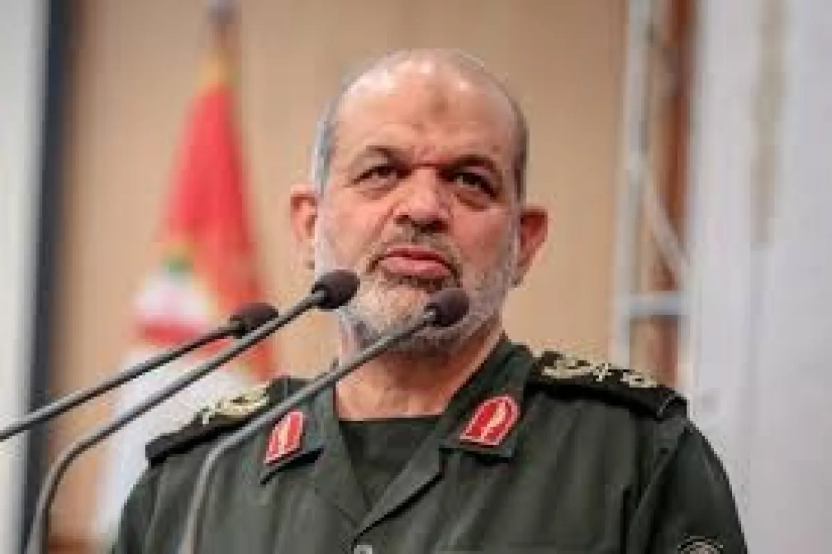 طهران في المنعطف الأخير.. كيف يدير أحمد وحيدي دولة العسكر خلف ستار 